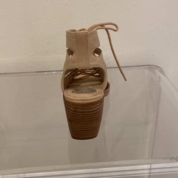 Vince Camuto  natural lace-up caged sandals - Picture 3 of 8